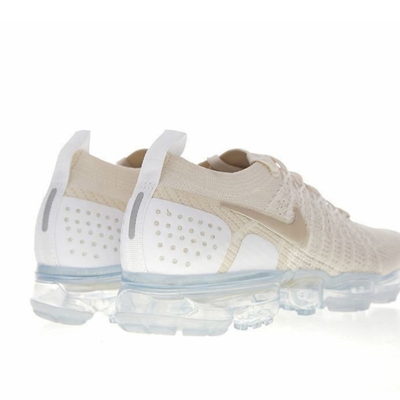 Women Nike air vapormax Flyknit sneakers shoes - Picture 10 of 10
